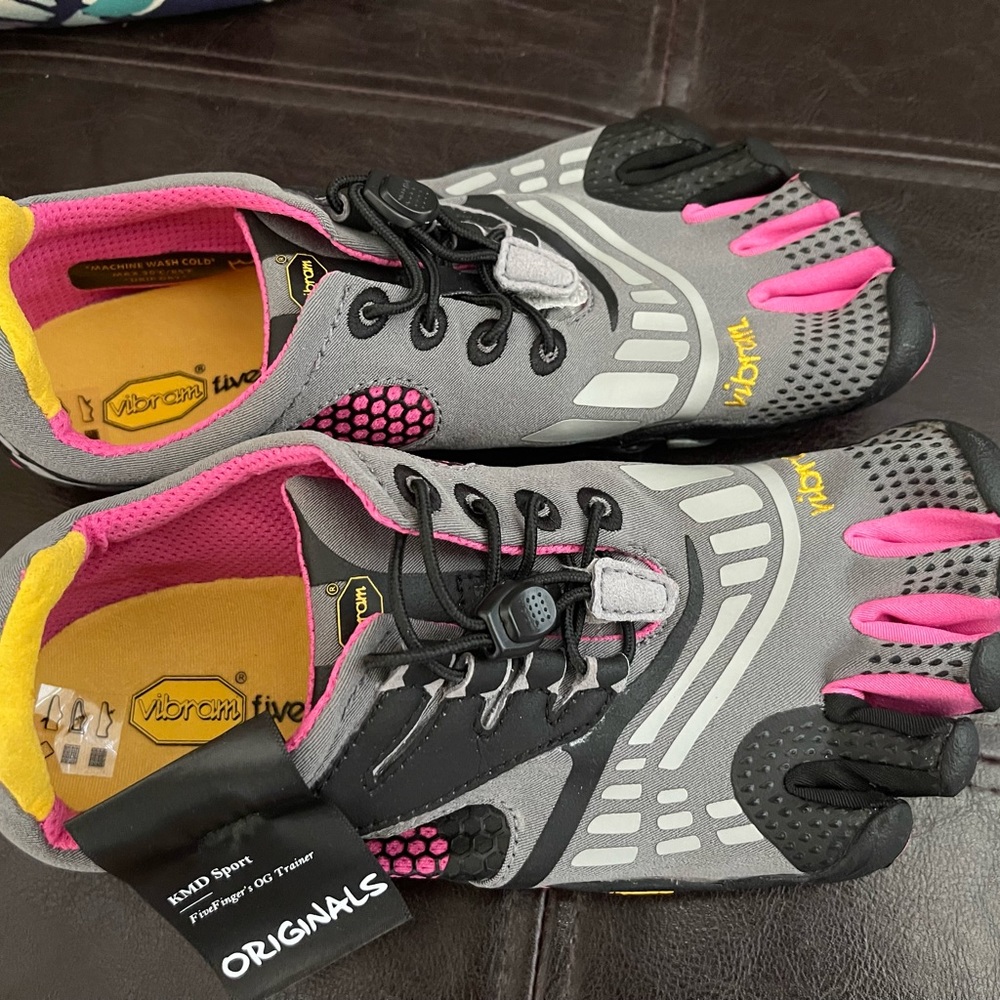 Vibram shoes. Hard to find! Brand new. Comes with box! Size 7 Womens.